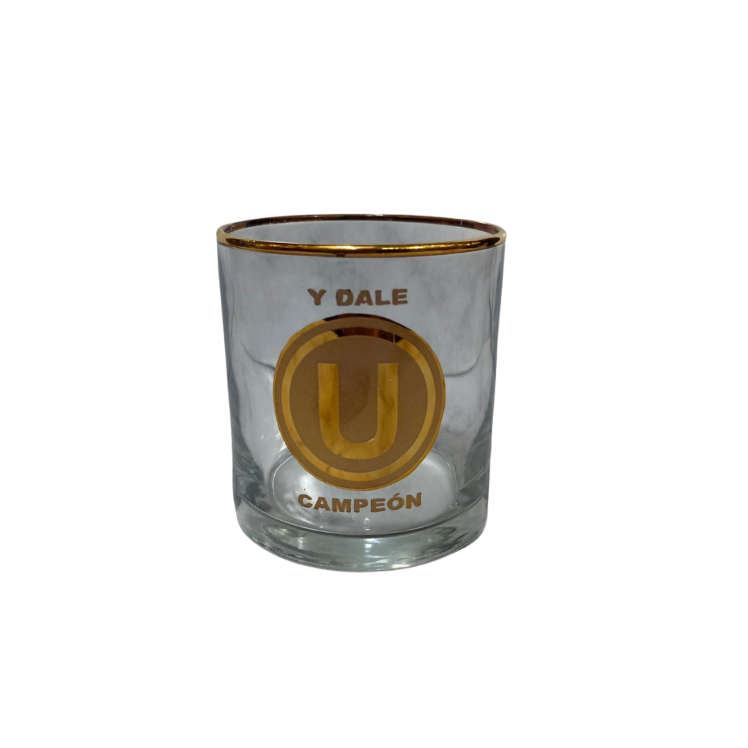 Vaso para whisky tallado en relieve con oro Universitario de Deportes